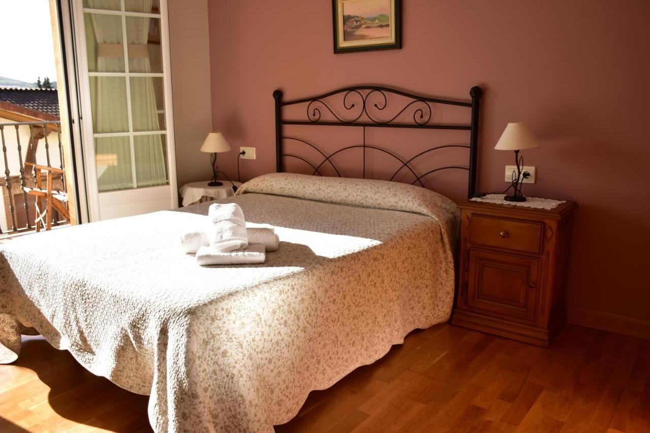Casa Raichu Bed and Breakfast Obanos Εξωτερικό φωτογραφία
